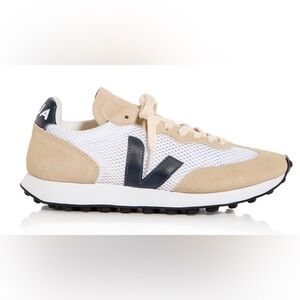 New Veja Women’s Rio Branco Sneakers Size 9
